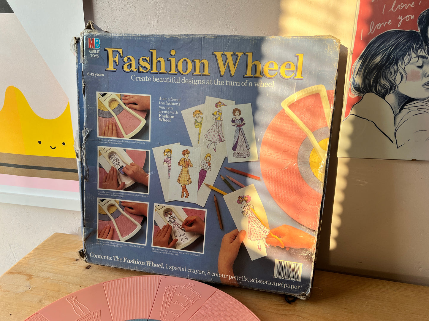 RARE Vintage 1990 Fashion Wheel - incomplete