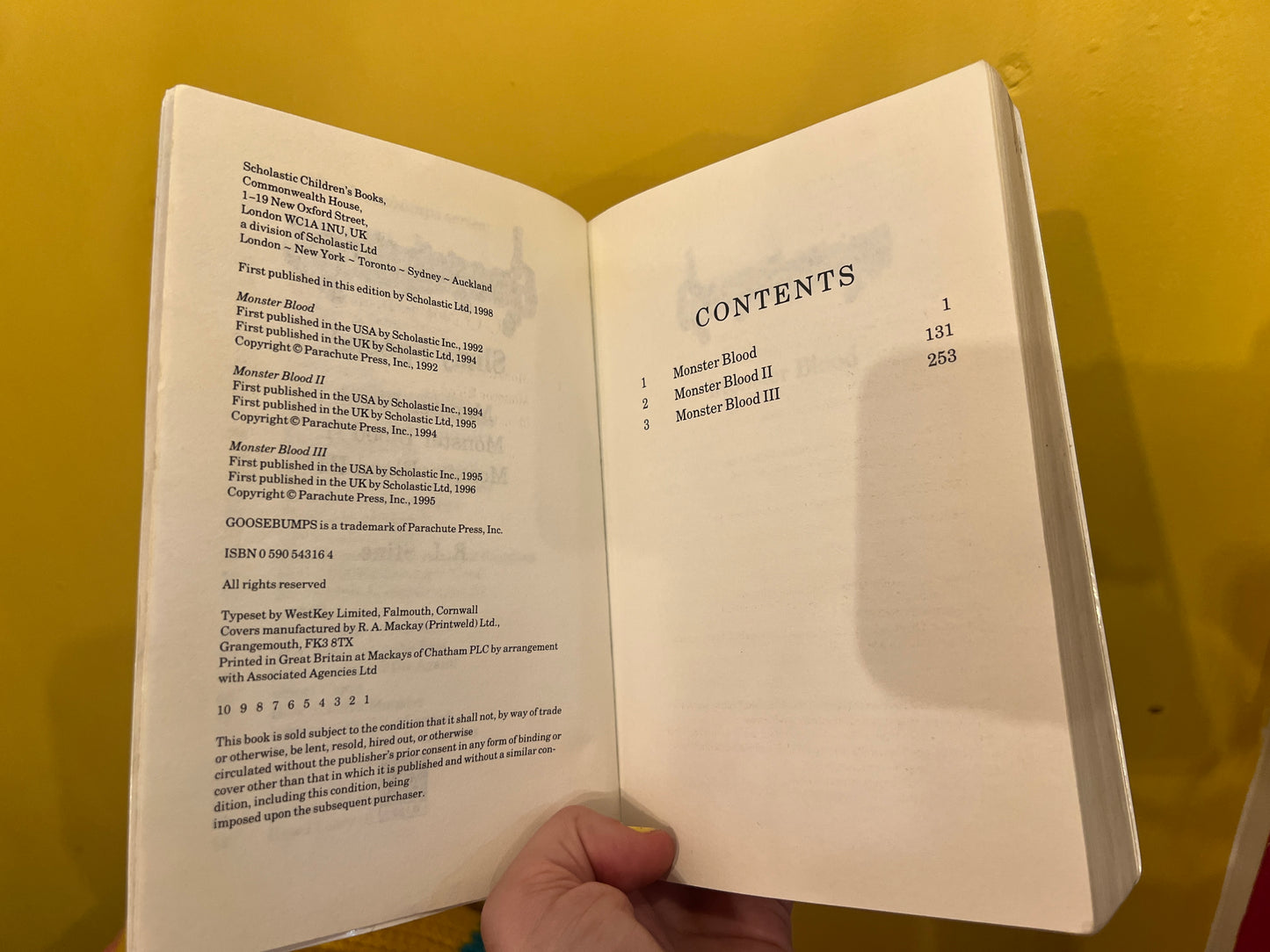 Goosebumps Slimy Special book -still has slime!