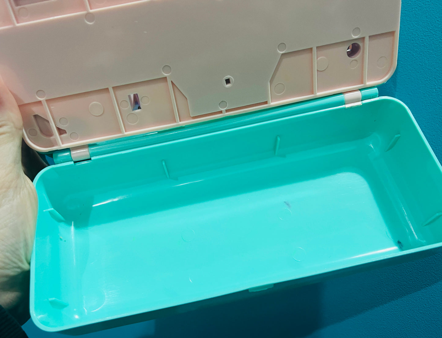 Vintage 90’s Bluebird Polly Pocket High Street money box WITH FIGURES