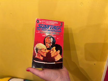 Vintage Star Trek The Next Generation book Slight reader- The Captains Honour