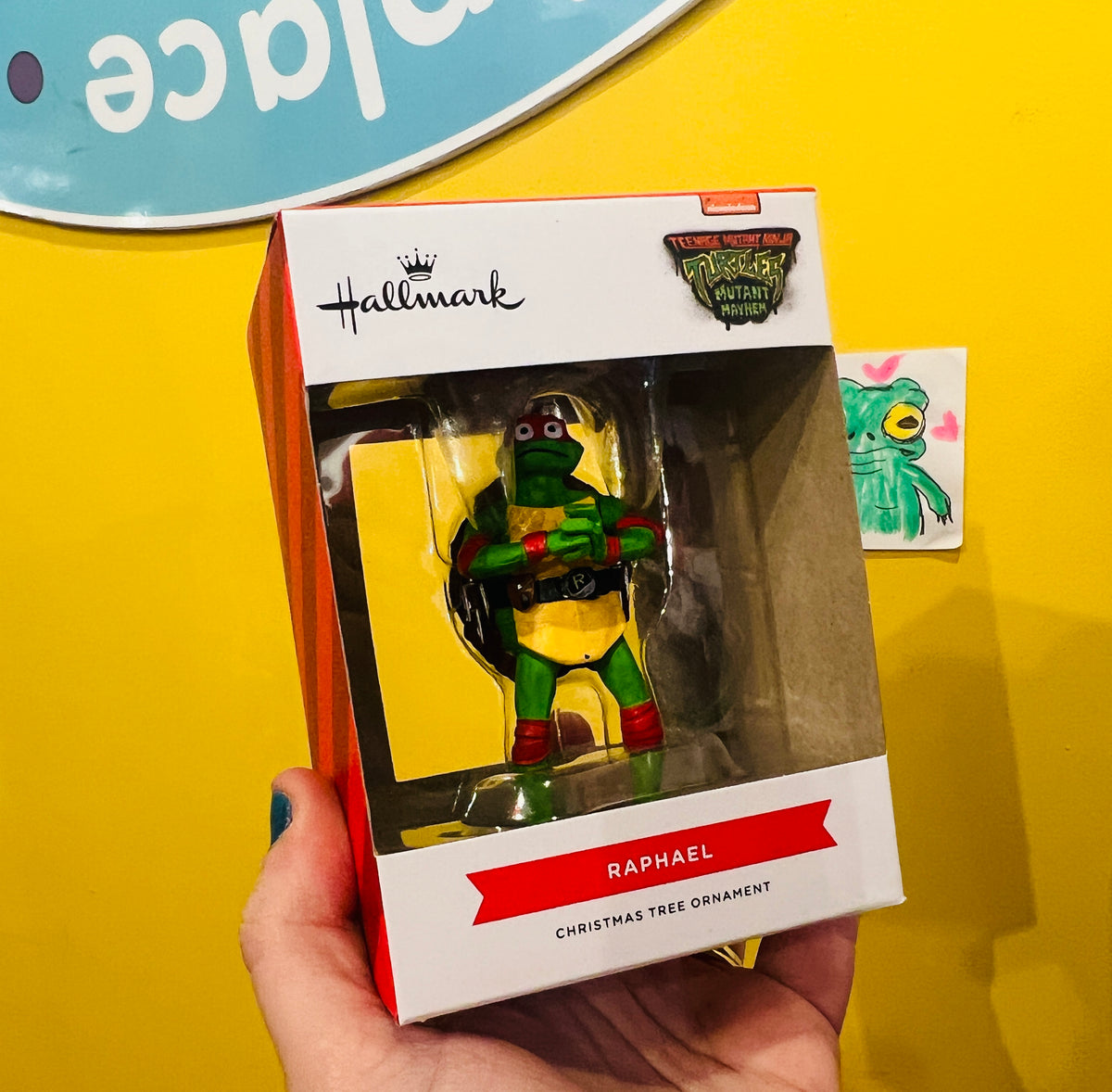 Hallmark Teenage Mutant Ninja Turtles - Raphael Festive Ornament