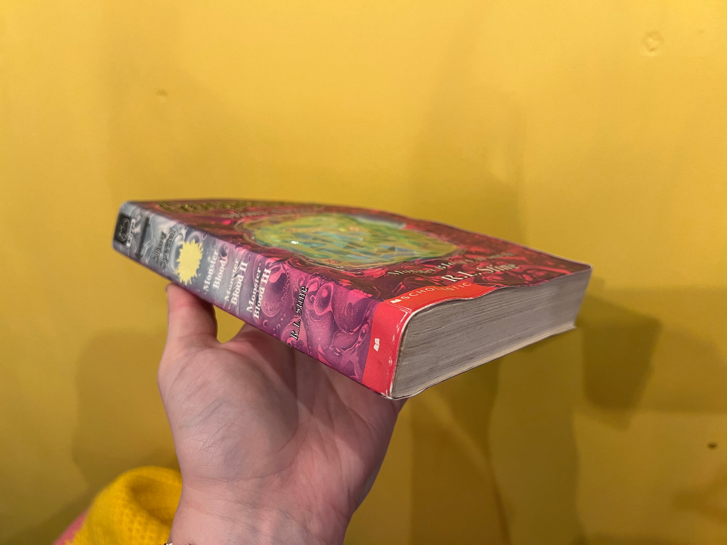 Goosebumps Slimy Special book -still has slime!