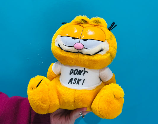 1980's Vintage Don’t Ask Garfield plush