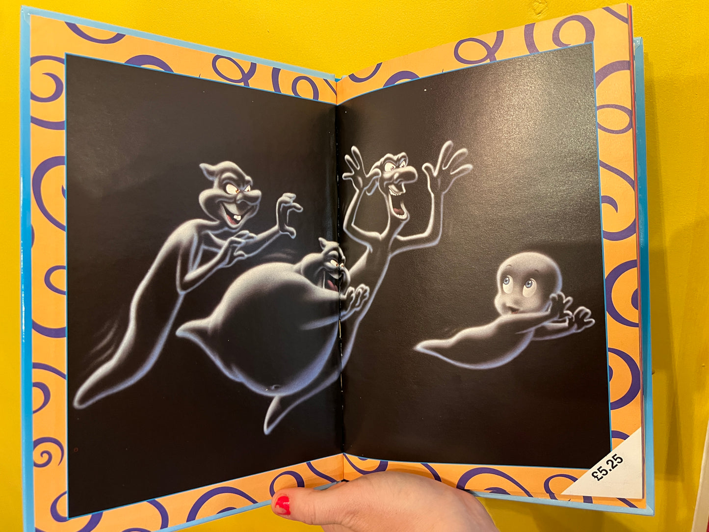 The Official Casper movie Annual 1995