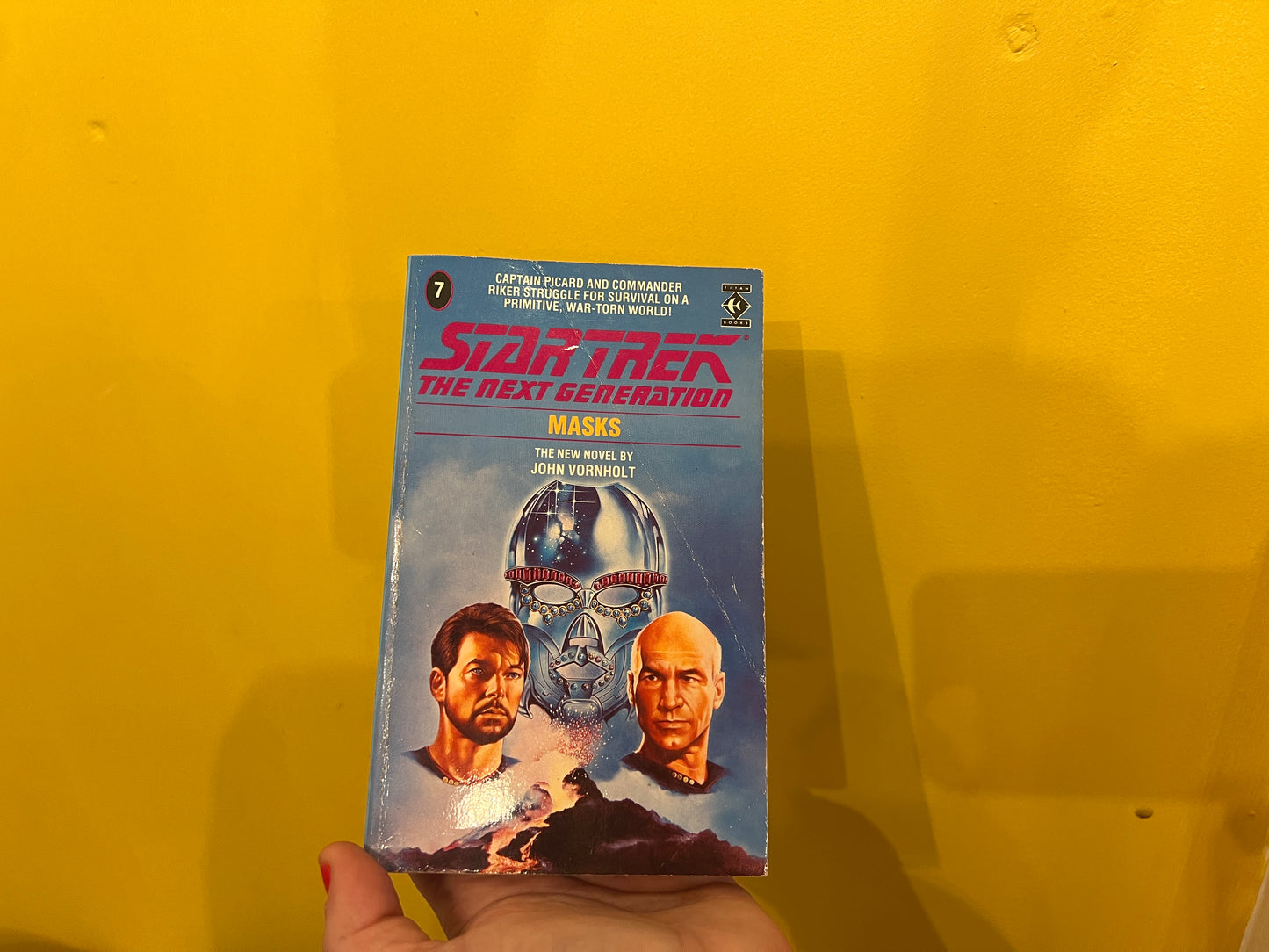 Vintage Star Trek The Next Generation book Slight reader- Masks