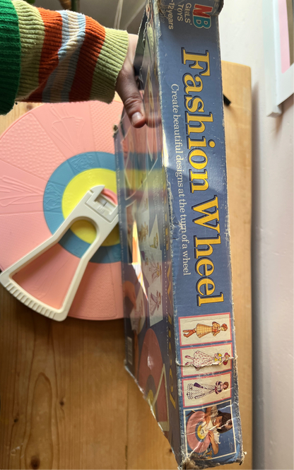 RARE Vintage 1990 Fashion Wheel - incomplete
