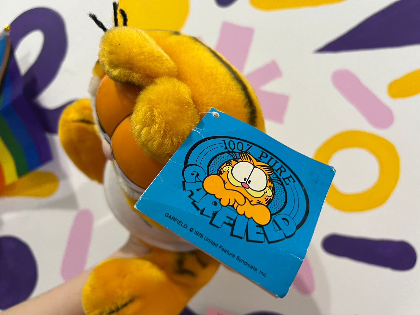 Vintage 1978 Garfield plush toy with T-shirt