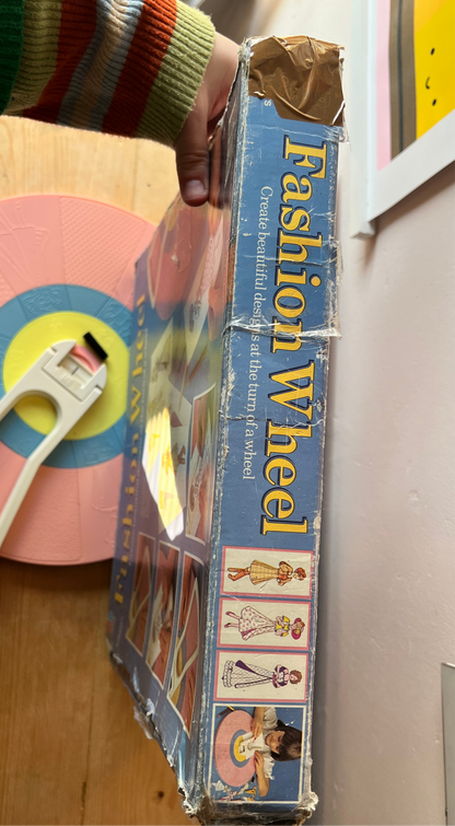 RARE Vintage 1990 Fashion Wheel - incomplete