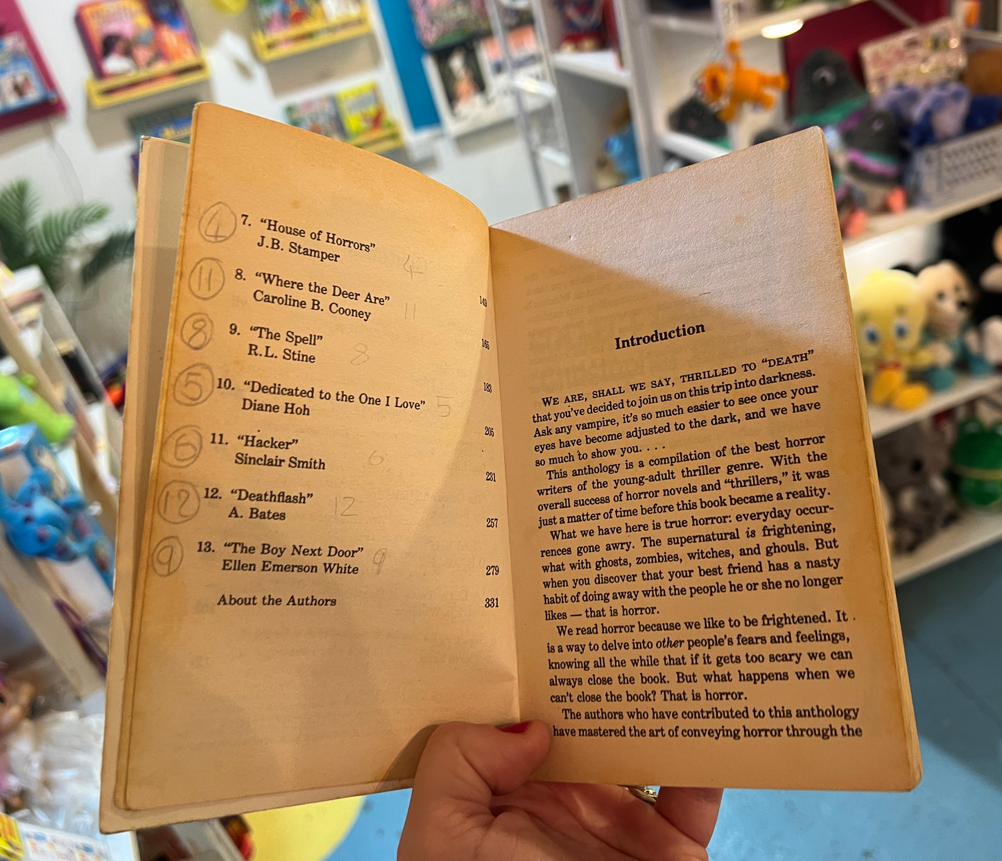 Point Horror The Invitation book