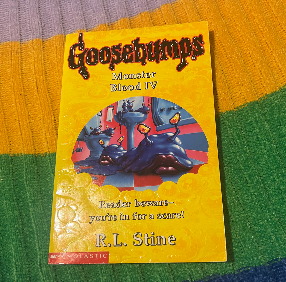 ( 62 ) Monster Blood 4 Goosebumps book