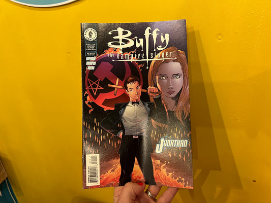 Buffy the Vampire Slayer Comic book - Jonathan edition