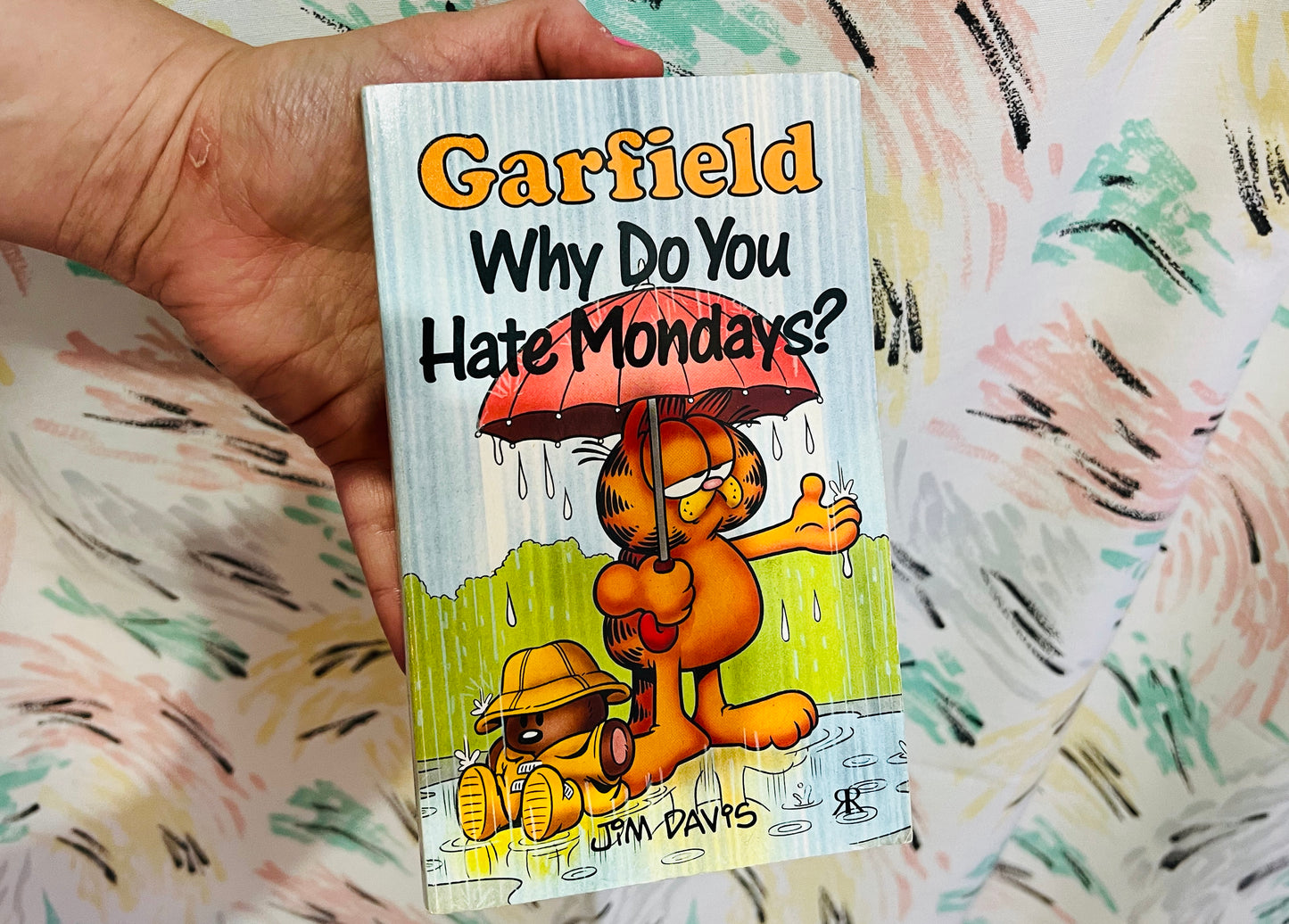 Why Do You Hate Mondays? Vintage 1980s Garfield book