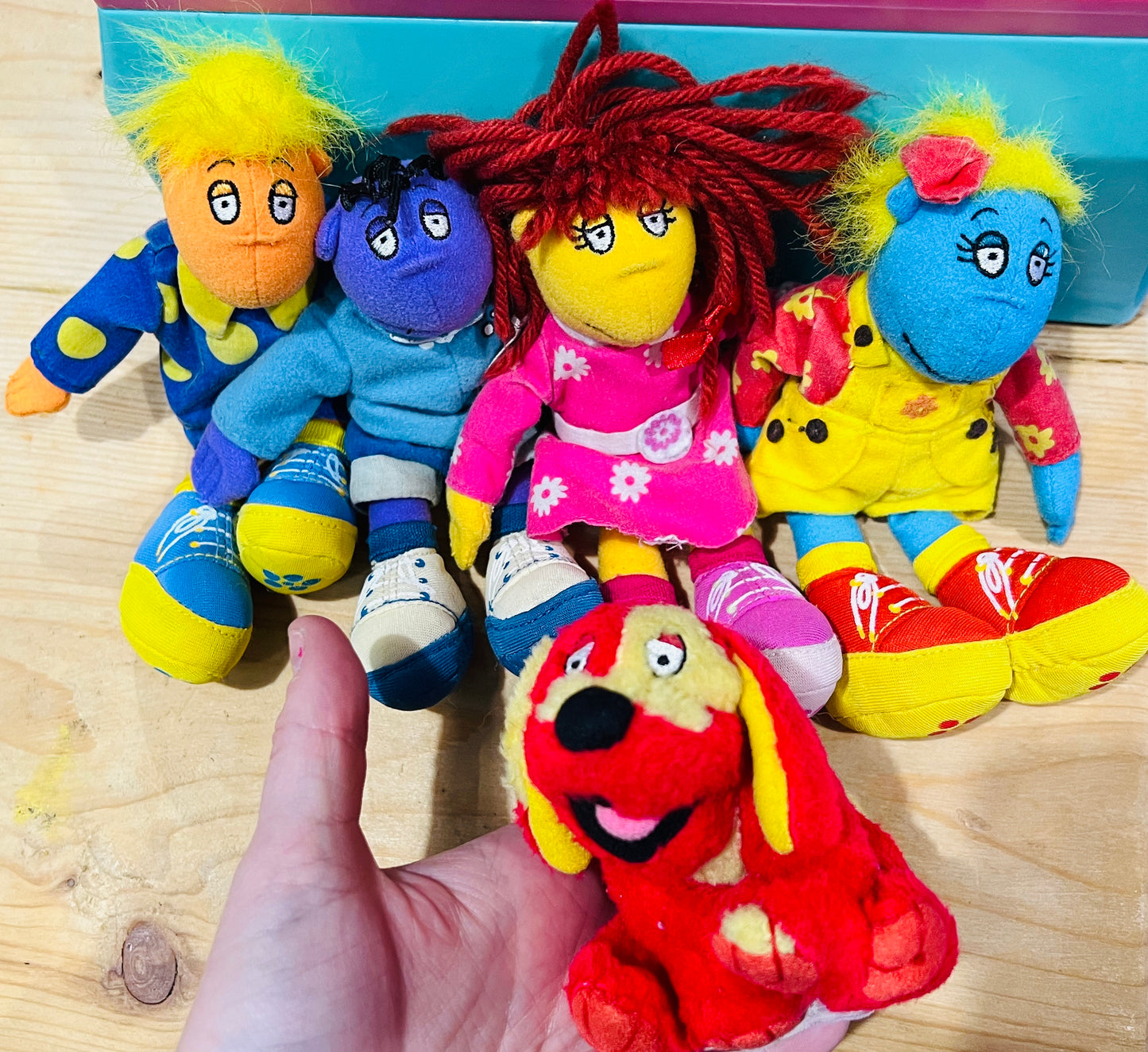 Vintage 1999 Tweenies set of 5 plush dolls