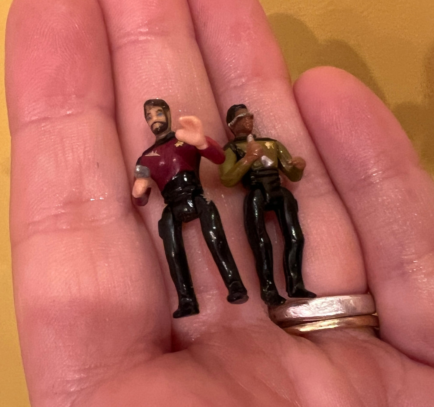 1995 U.S.S Hood Star Trek Playmates set with Riker & Geordi La Forge figure