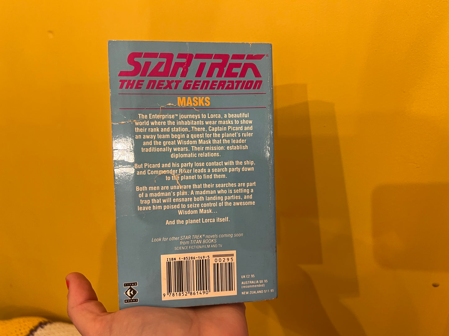 Vintage Star Trek The Next Generation book Slight reader- Requiem