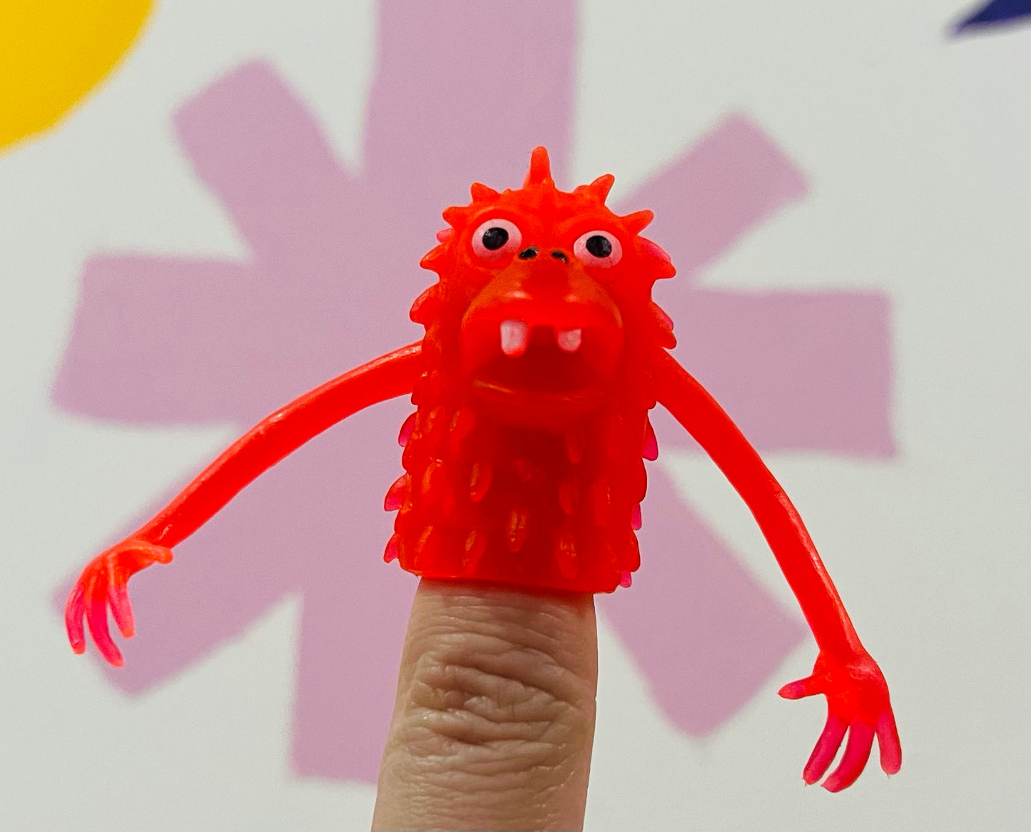 5 Finger monster toys - picked at random