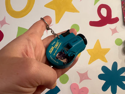 1993 Star Trek click viewer keyring- Cyborg