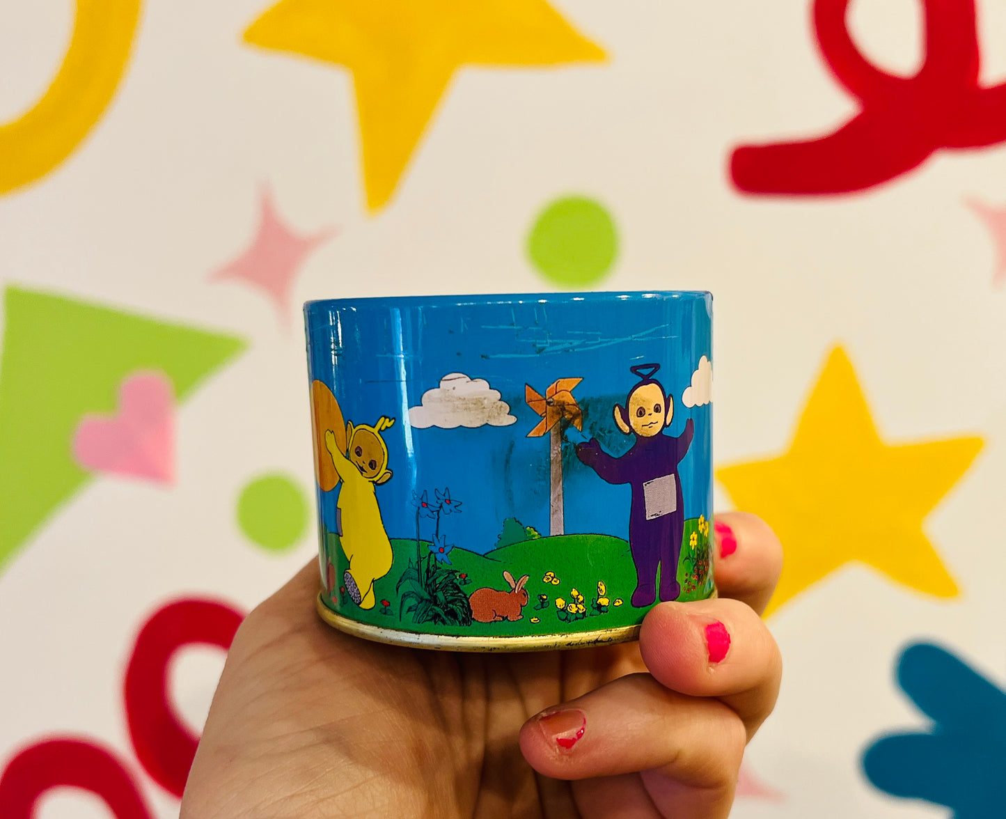 1996 Dipsy Teletubby sweet tin with lid (no sweets)