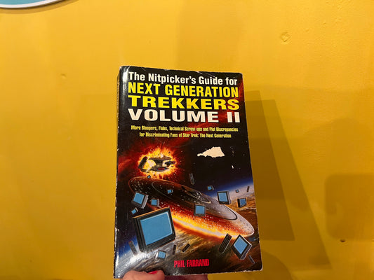 Vintage Star Trek The Nitpickers guide to Deep Space Nine Trekkers 2 book
