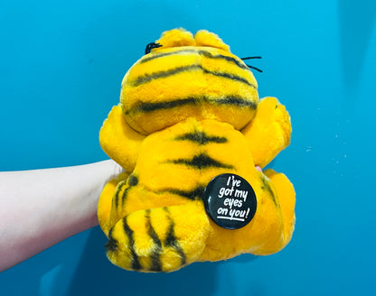 1981 Vintage Eyes On You Garfield plush with suckers!