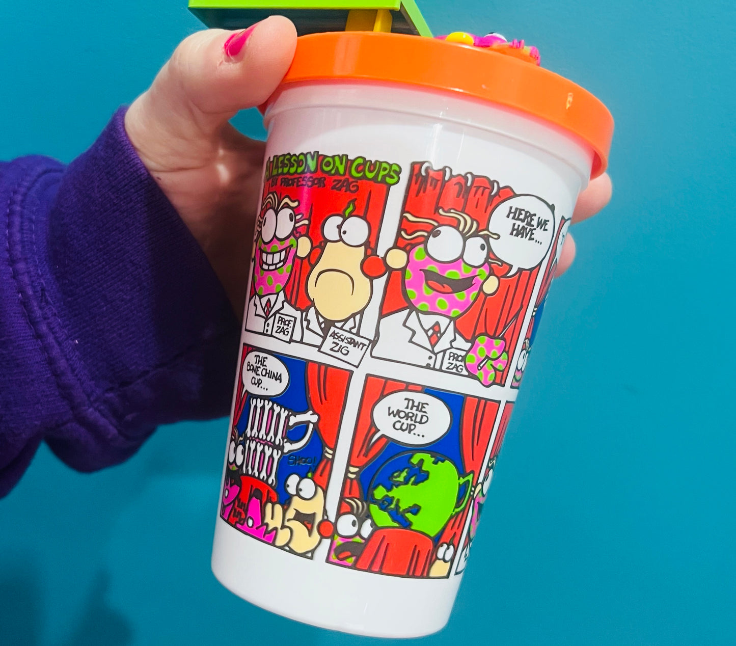 Vintage original Zig & Zag Pizza Hut cup