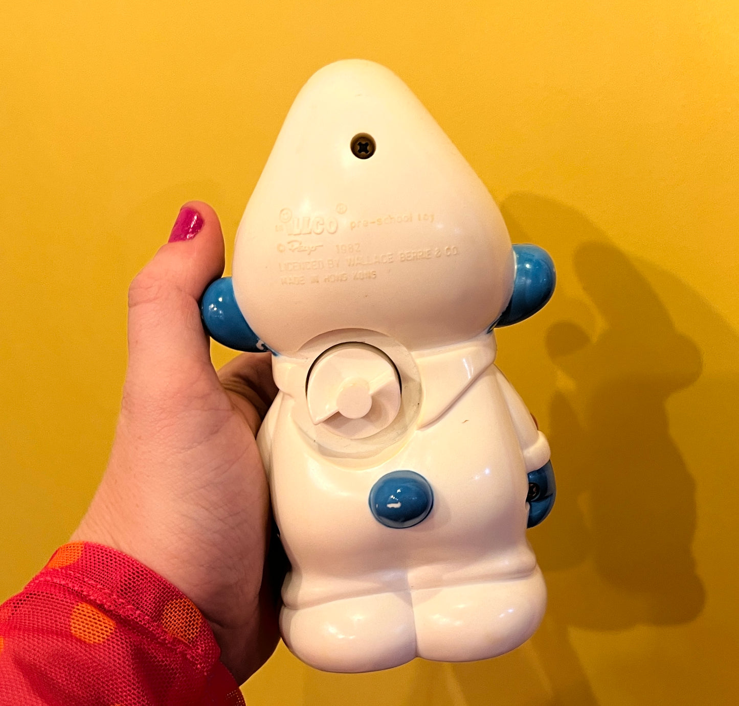 Official 1982 Smurf wind up toy musical Figure