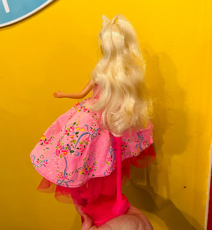 1995 Magic Eye Sindy Doll - still works!