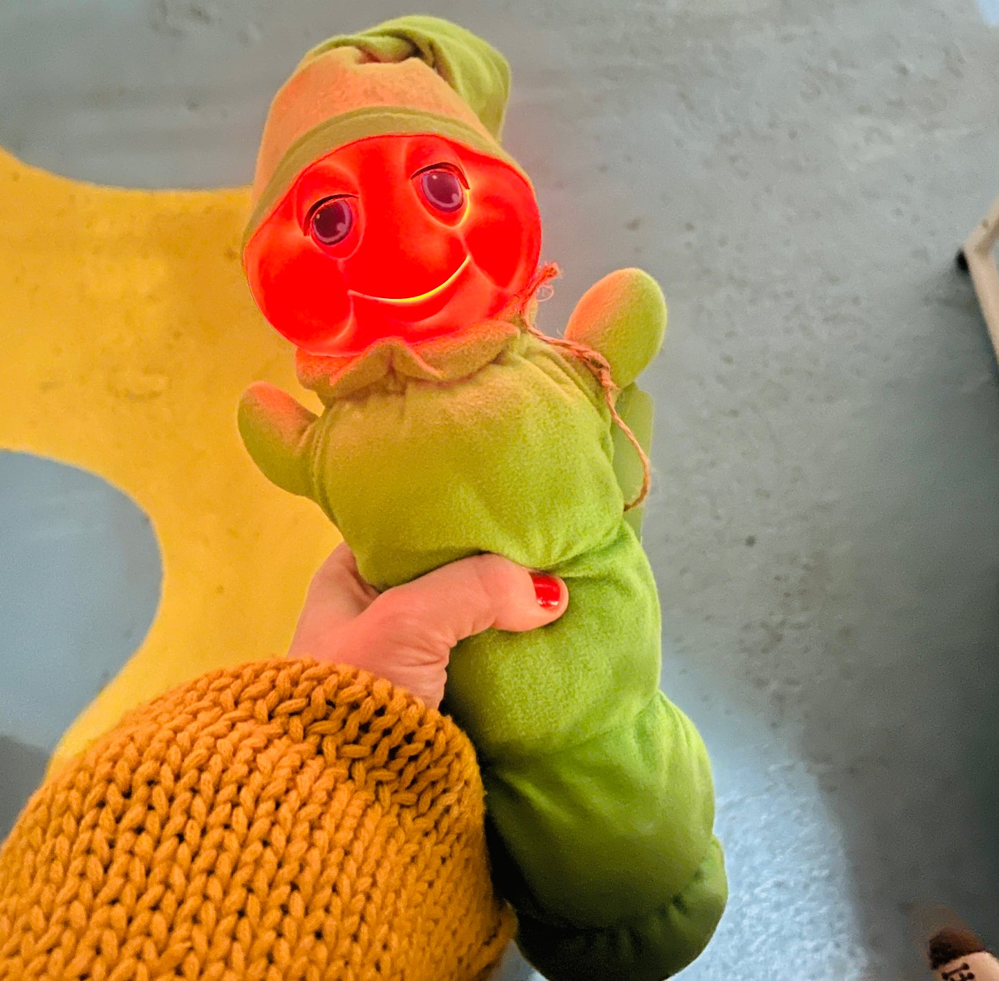 1982 Working Glow Worm