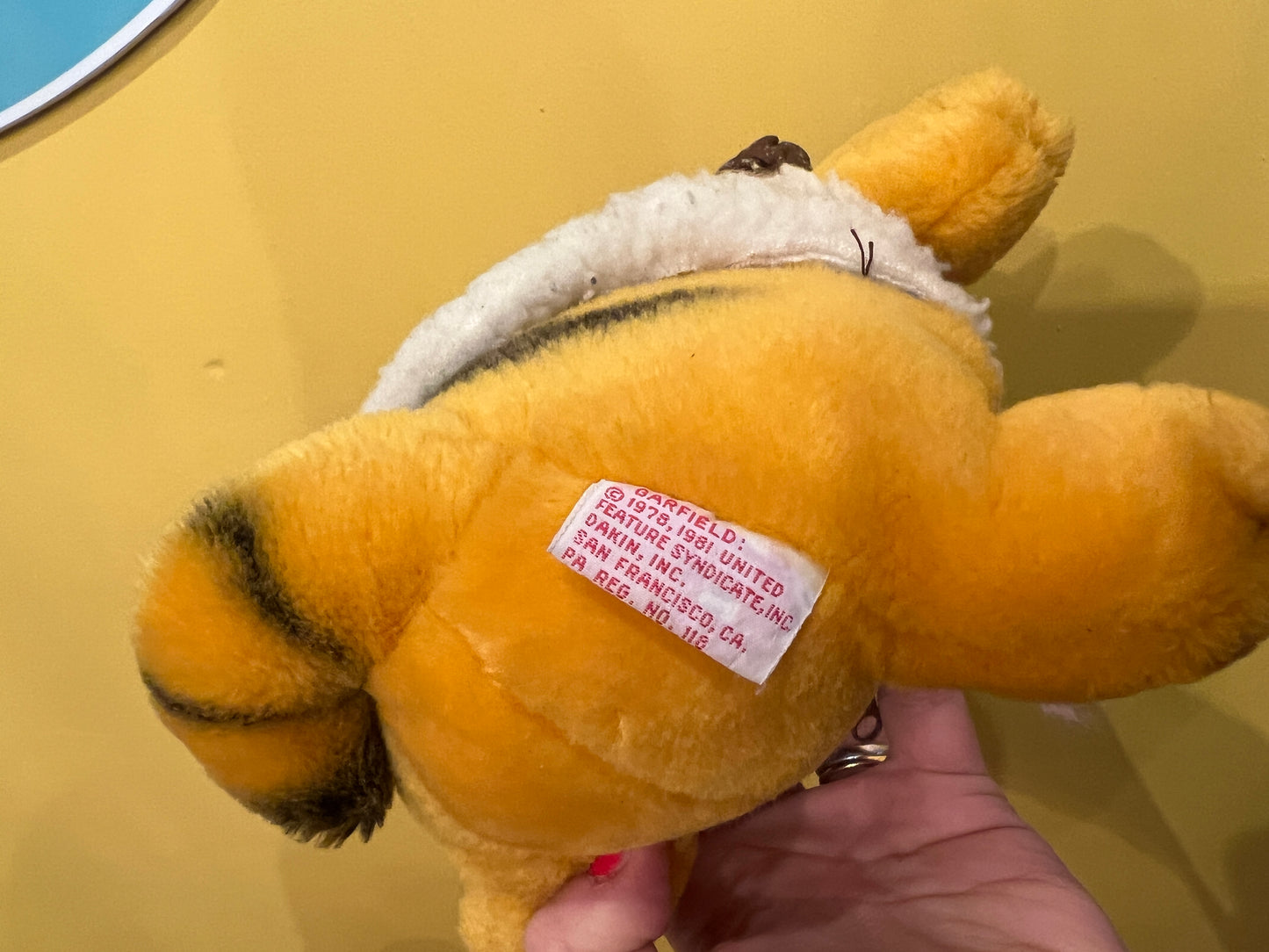 Vintage 1981 Dakin Pilot Garfield