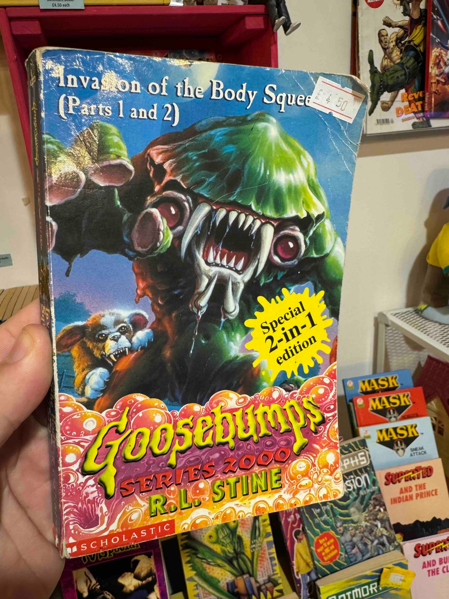 Invasion of the Body Squeezers (part 1 & part 2, Special 2-in-1 edition) Goosebumps book