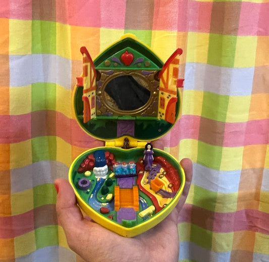 90's My Secret Fairy Tales Snow White set - working!
