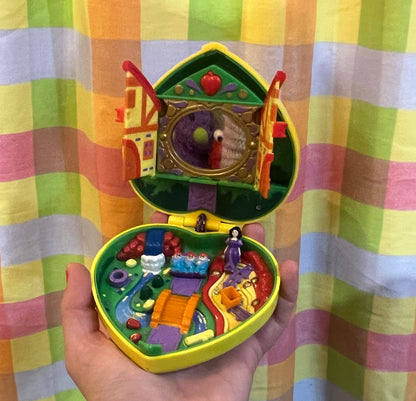 90's My Secret Fairy Tales Snow White set - working!