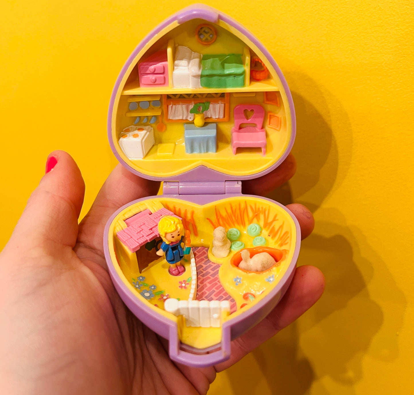 1993 Polly Pocket Pretty Bunnies set - Complete!