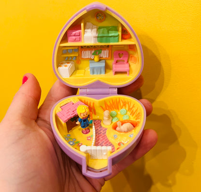 1993 Polly Pocket Pretty Bunnies set - Complete!