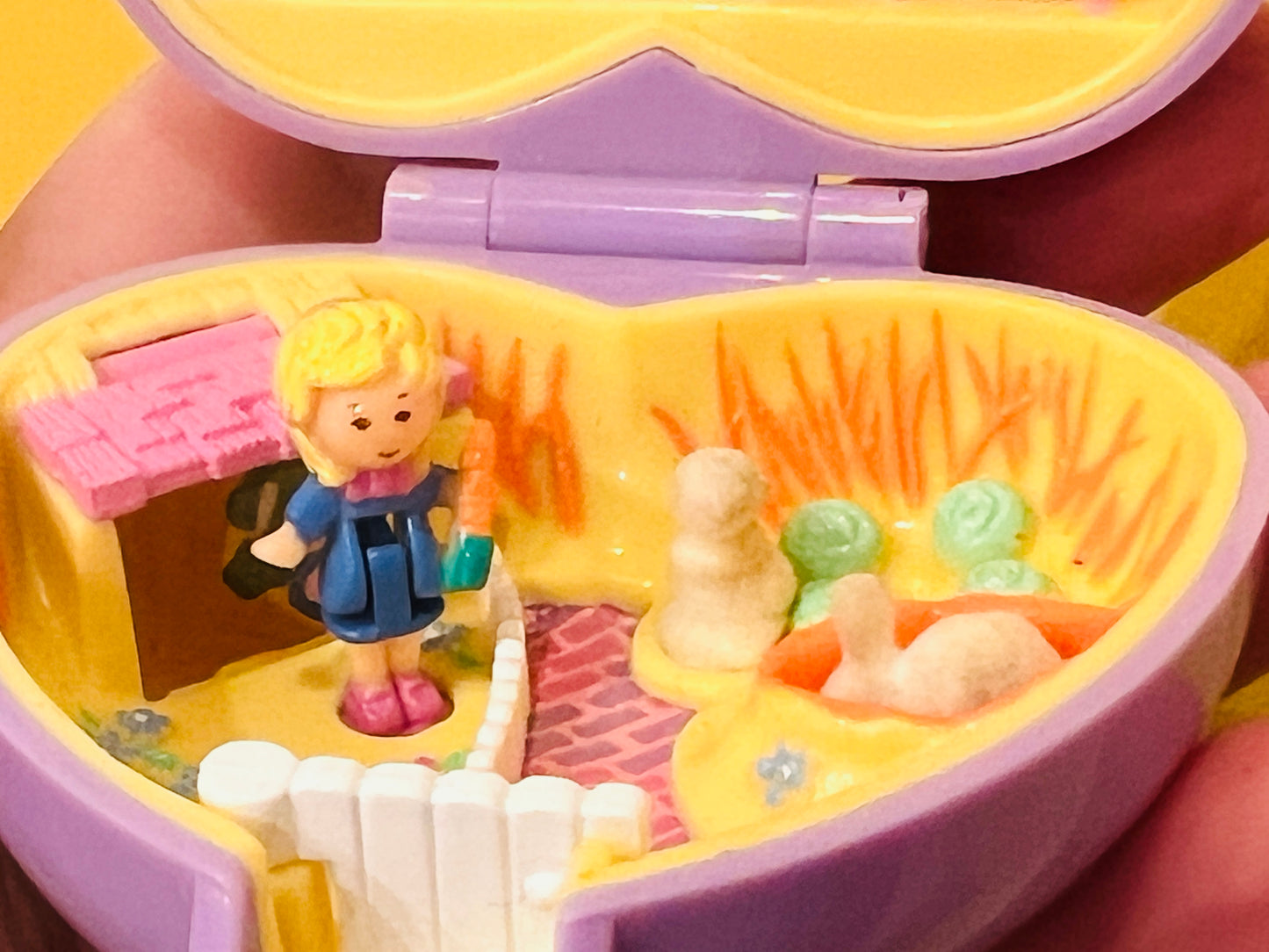 1993 Polly Pocket Pretty Bunnies set - Complete!