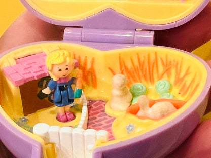 1993 Polly Pocket Pretty Bunnies set - Complete!