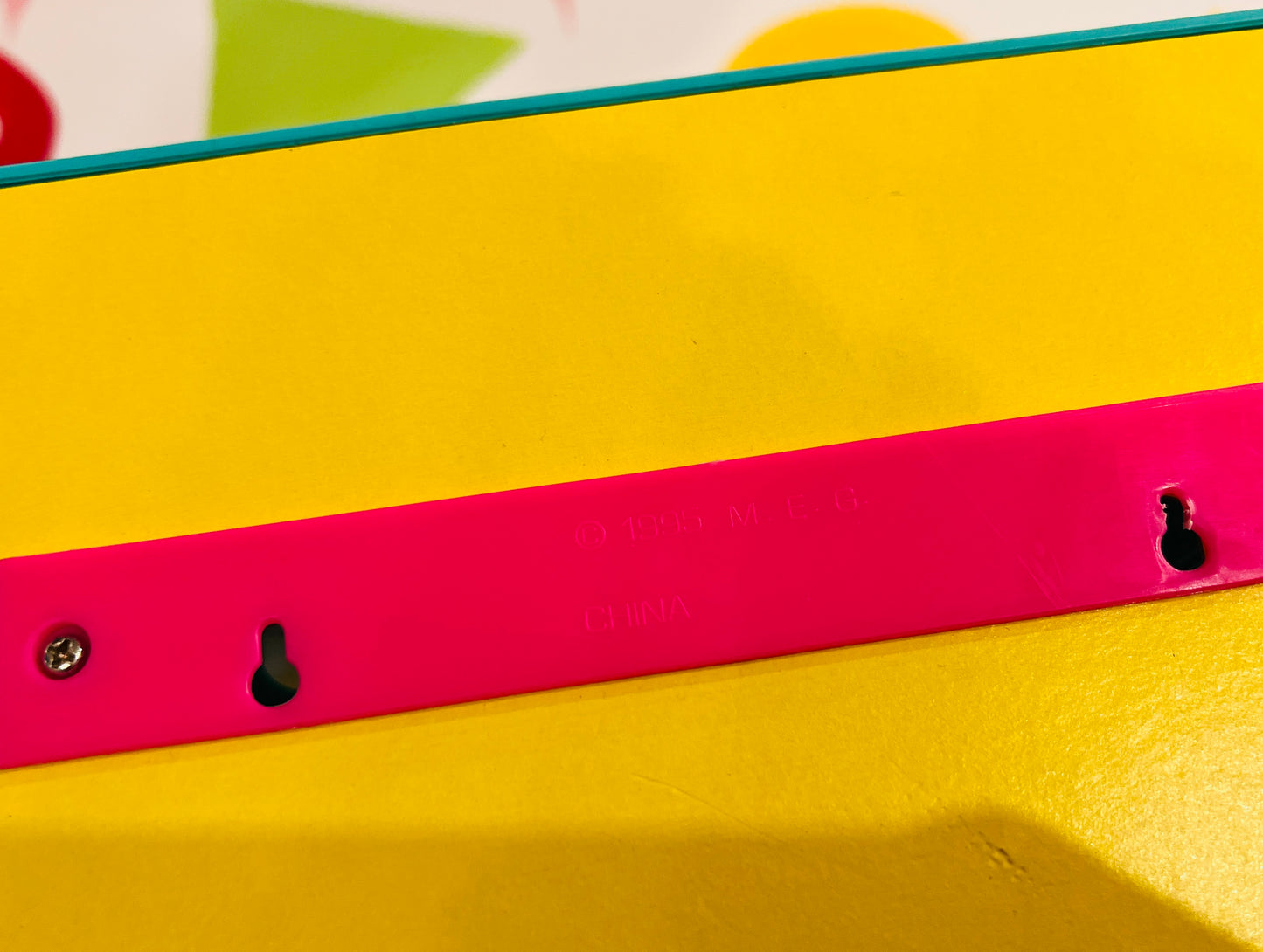 Vintage Pony in my Pocket Play 'n Display house - box, cards and figures!