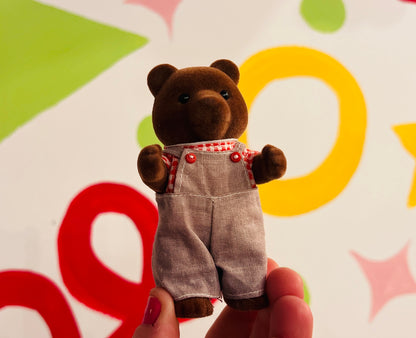 1985 Sylvanian Families boxed brown bear