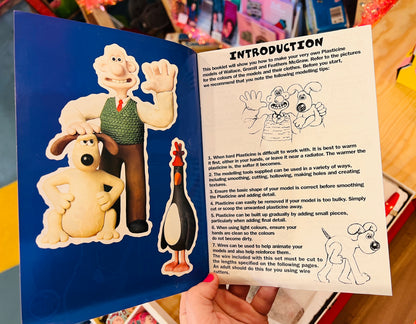 1995 COMPLETE Wallace & Gromit Plasticine Modelling Kit