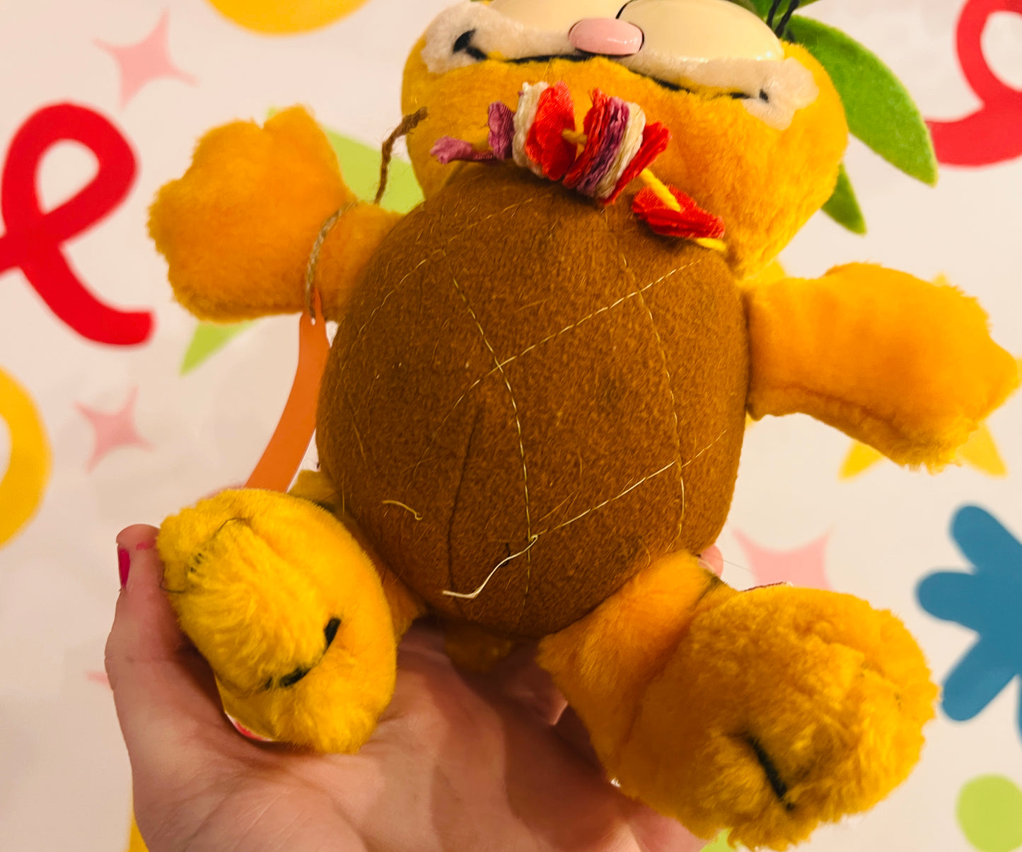 Vintage 1980s Garfield pineapple plush toy