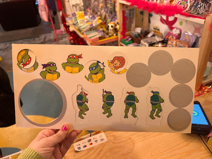 1990 Teenage Mutant Hero Turtles Shredder board game