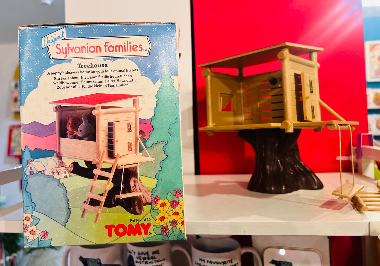 1986 Sylvanian Families Treehouse with Panda family