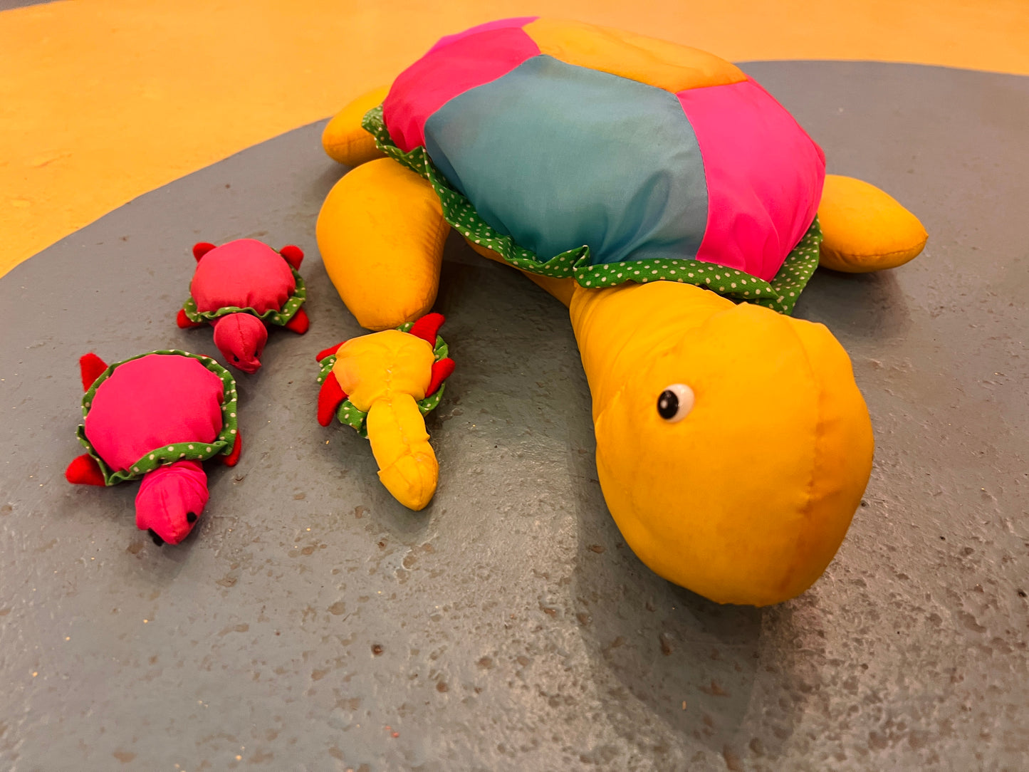 1980's Turtle plush with 3 baby turtles! (not a toy)