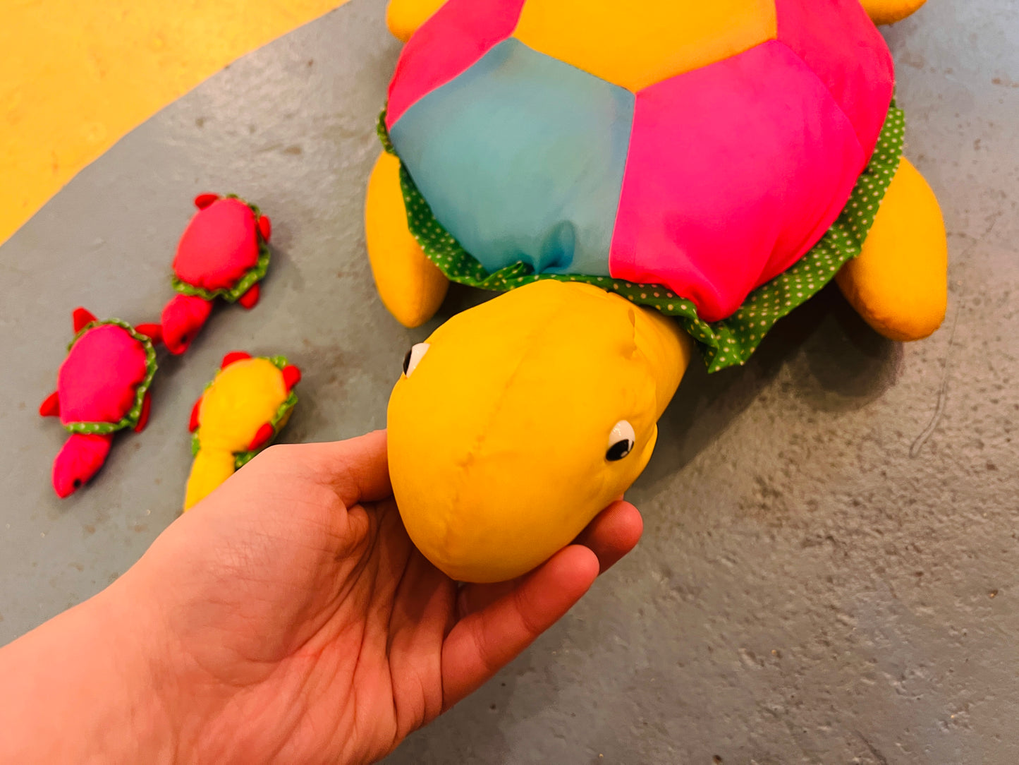 1980's Turtle plush with 3 baby turtles! (not a toy)