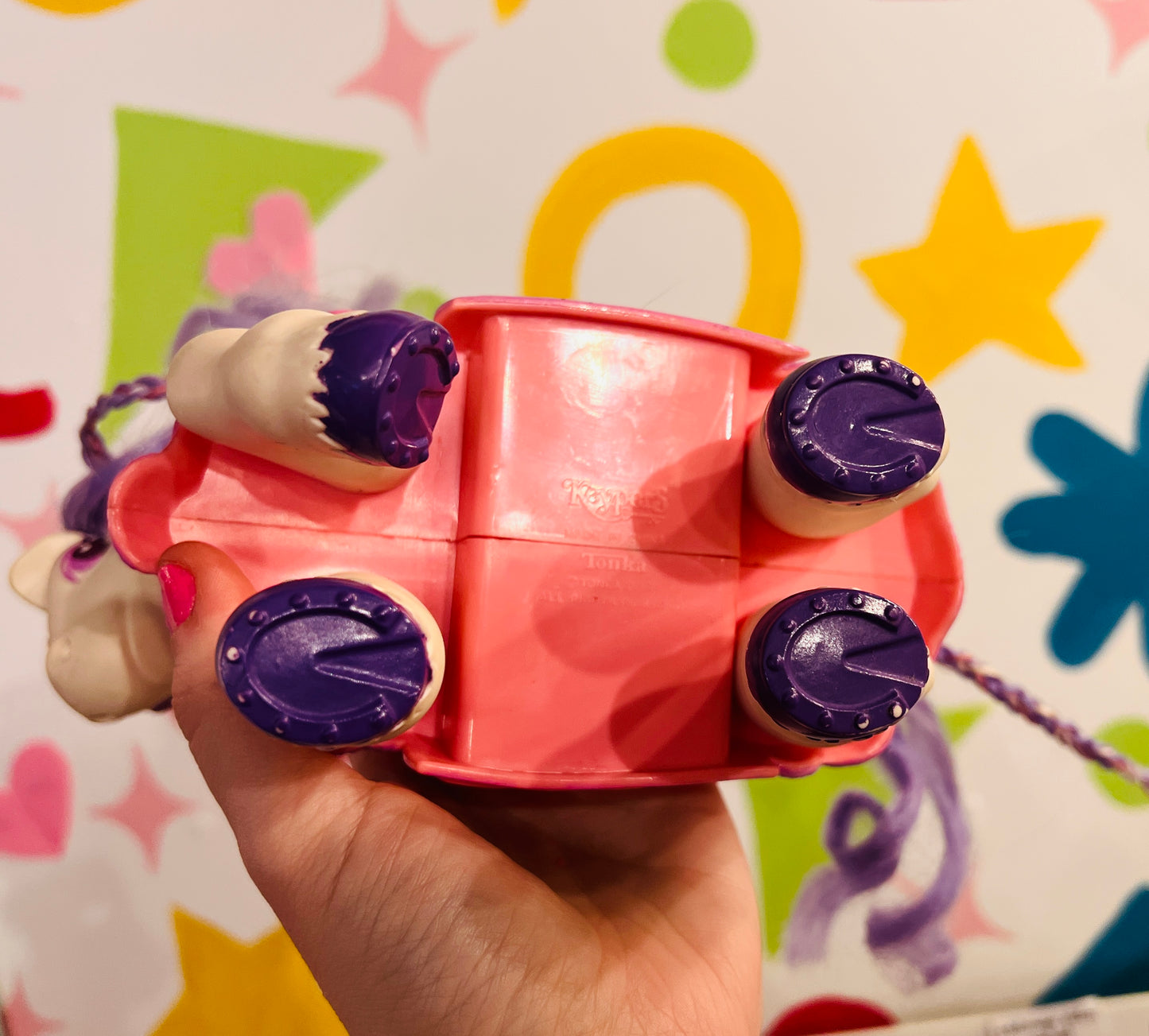 1986 Diamond Keypers horse with key and companion