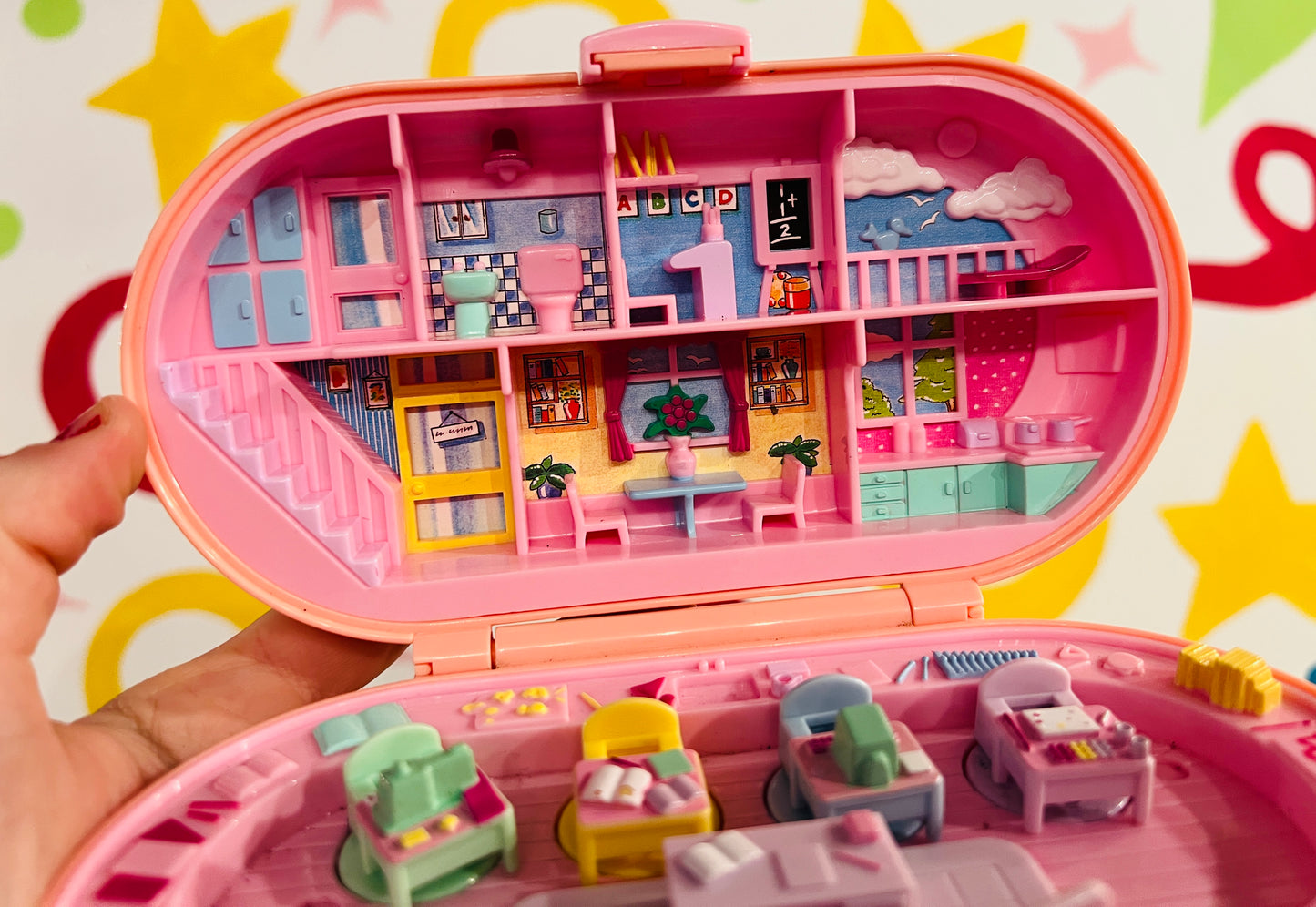 1992 Polly Pocket Compact Stamping School set (incomplete)
