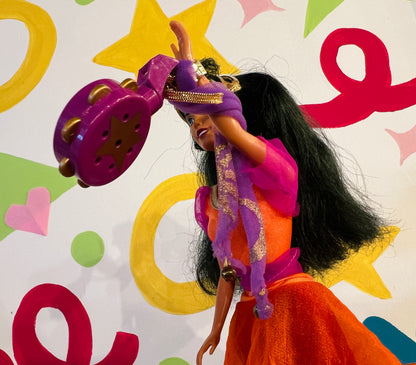 1995 Hunchback of Notre Dame Dancing Esmeralda Disney Barbie Doll