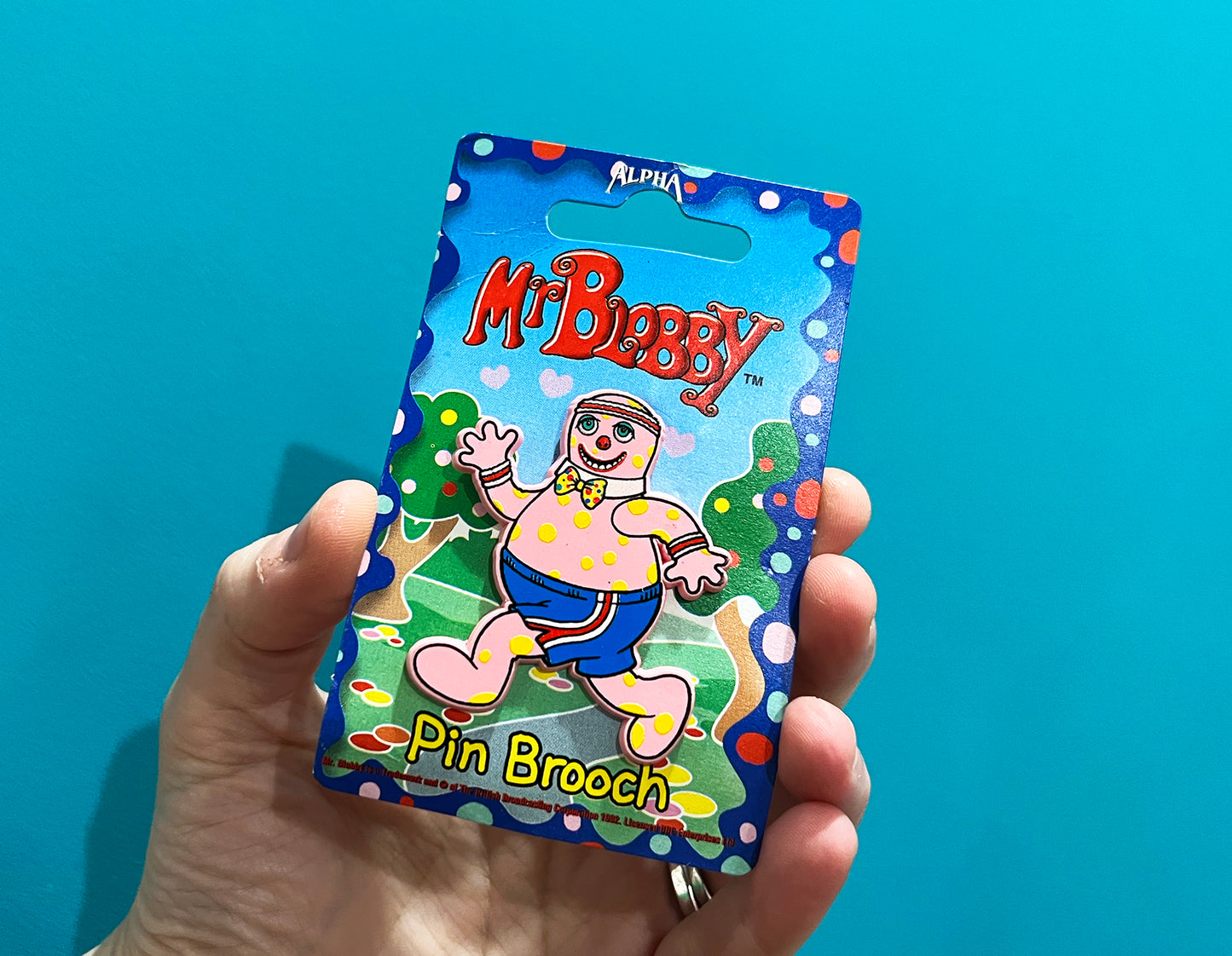 Official Mr Blobby 1992 jogging pin brooch